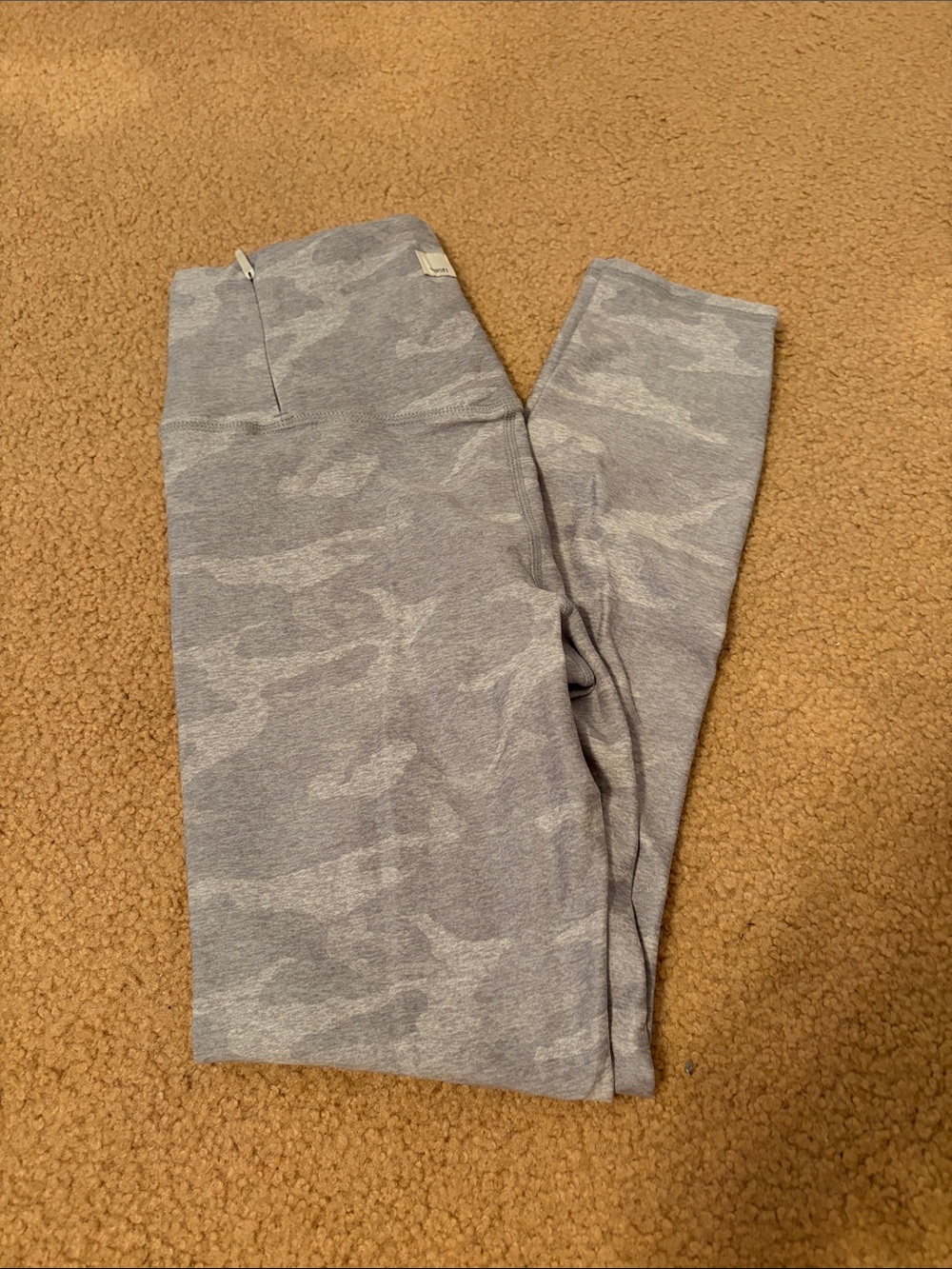 Vuori Gray Camo Leggings